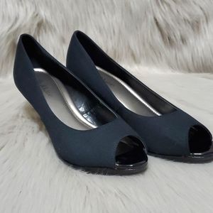 Black toe-out heels